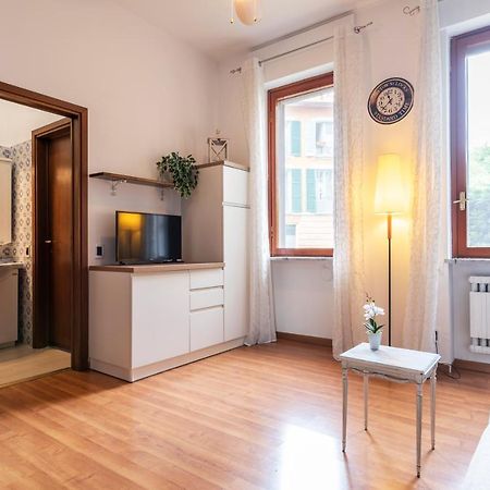 Casa Blu Flexyrent Apartment Wifi - No Ac Milano Dış mekan fotoğraf