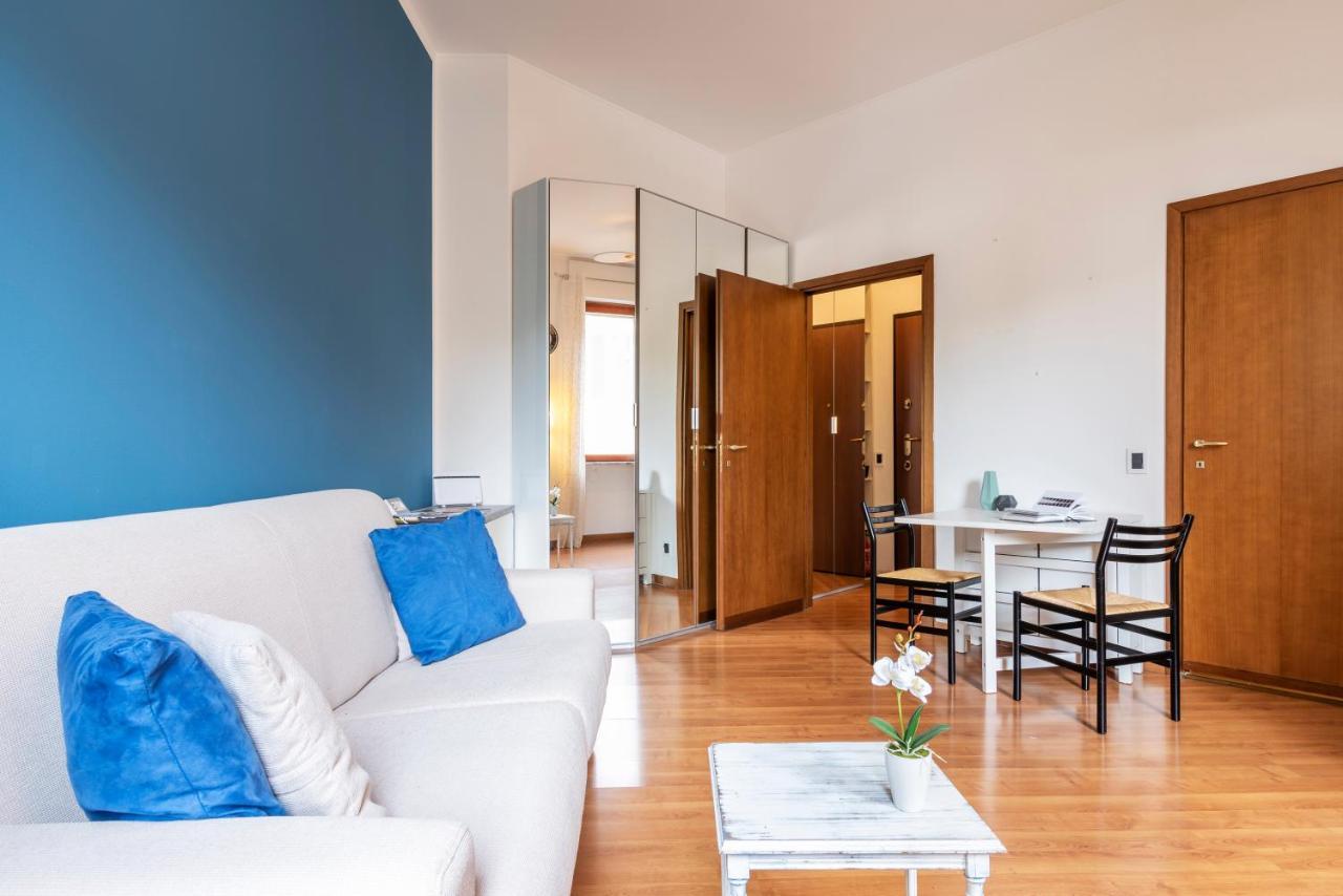 Casa Blu Flexyrent Apartment Wifi - No Ac Milano Dış mekan fotoğraf